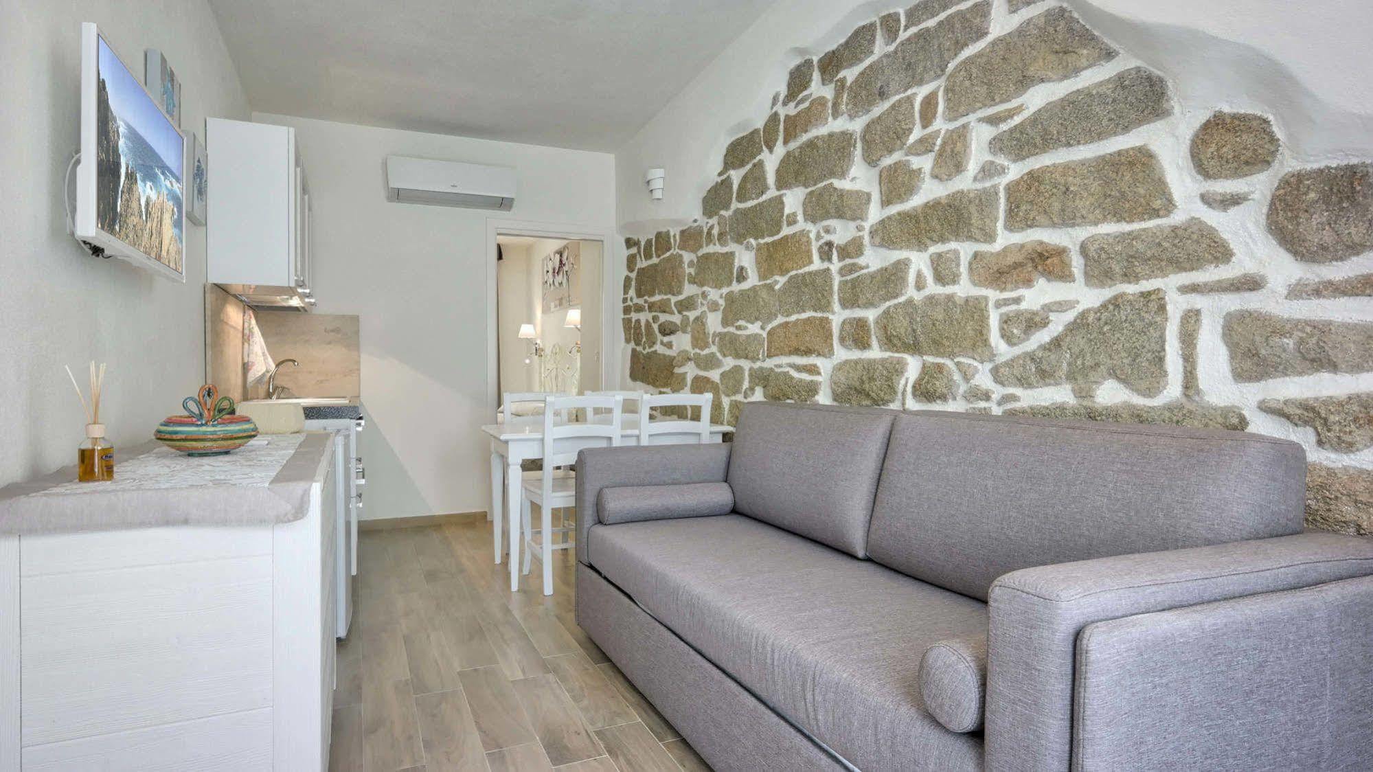 Smart & Guest house