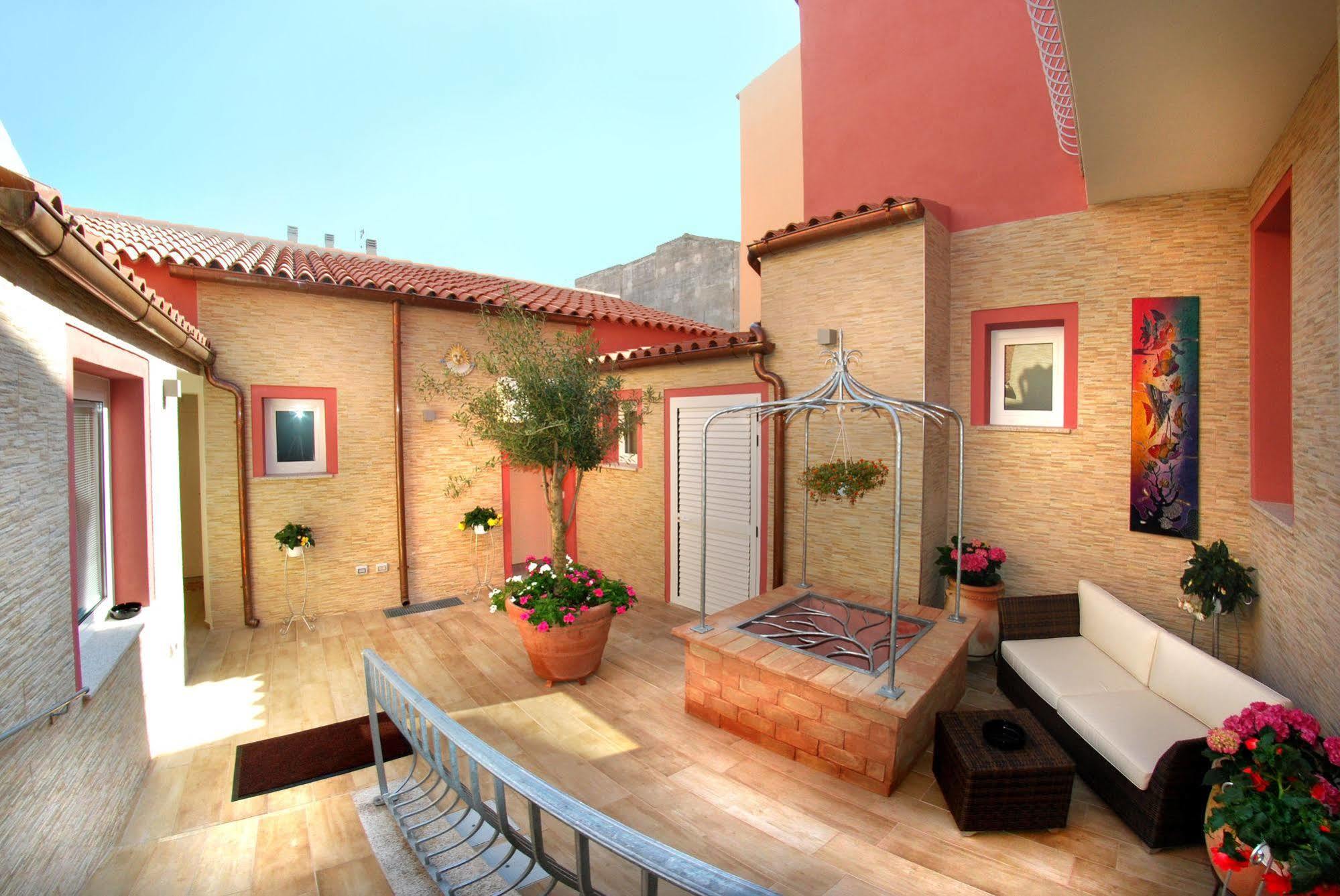 Guest house Smart &
